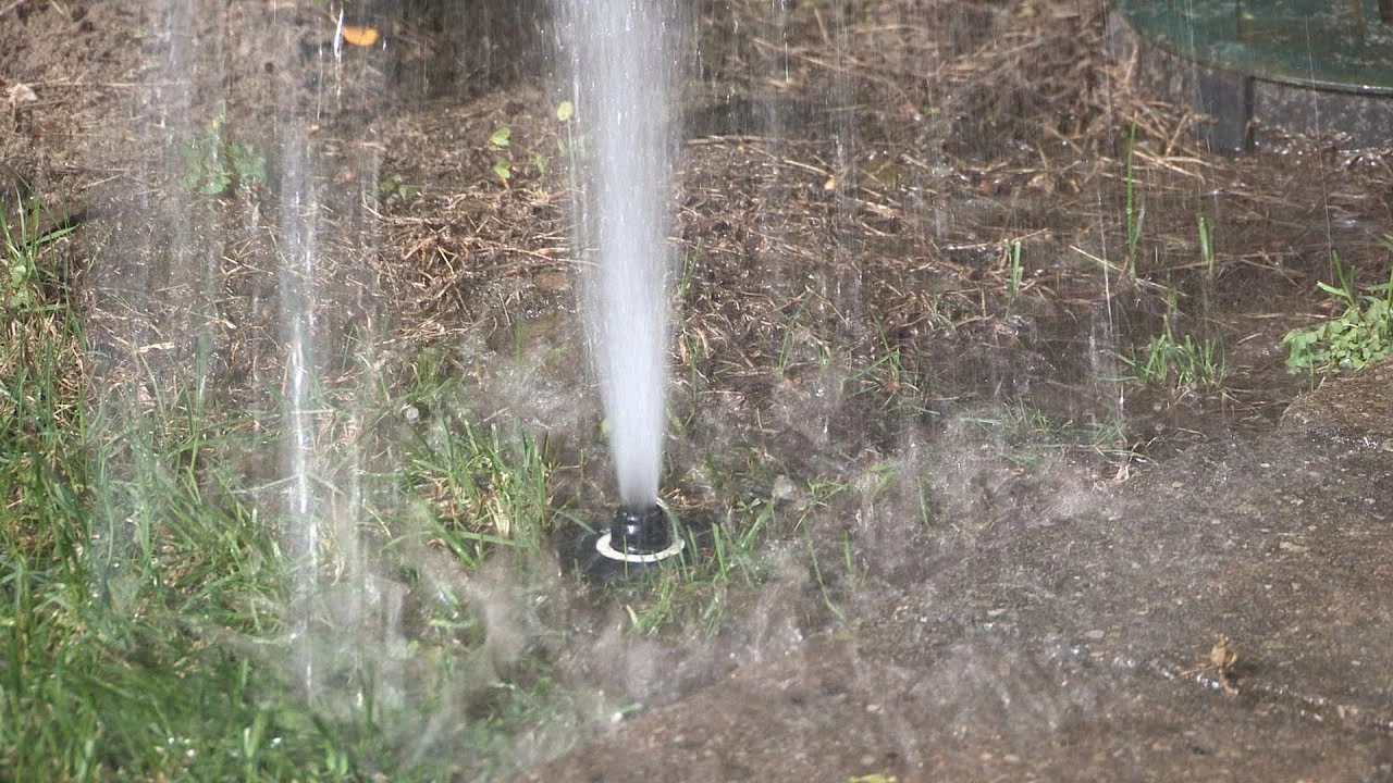 Sprinkler leaks-Indicators and Easy DIY Checks for OC Yards