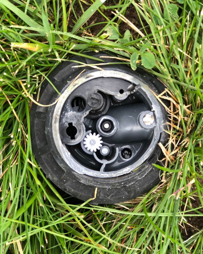 Close-up,Of,Broken,Sprinkler,In,Need,Of,Repair